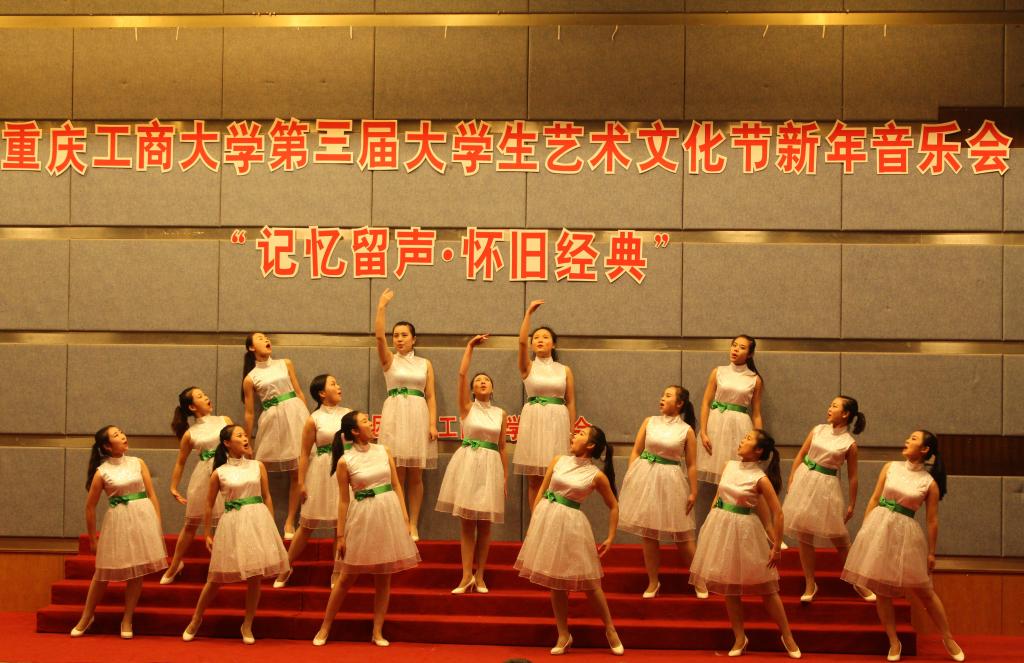 绿叶对根的情意